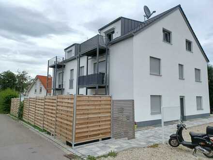 sonnige 2-Zimmer-Dachgeschosswohnung mit Balkon