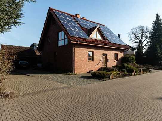 Charmantes Zweifamilienhaus in gewachsener Siedlung von Wallenhorst-Rulle