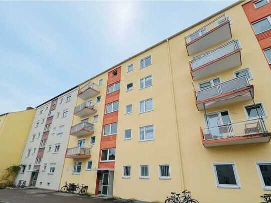 IMMO LOVE Göggingen- ETW mit 2 ZKB, 54qm, Balkon, EBK! Frei