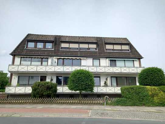 Sonnige, top renovierte 3-Zimmer-Wohnung im Dachgeschoss in Hemelingen