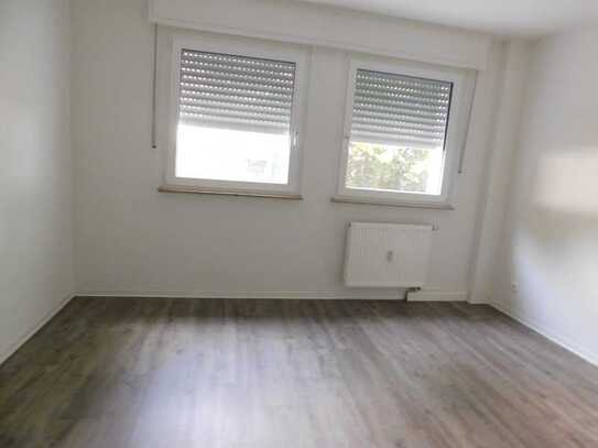 2 Zimmer-Wohnung sucht neue Mieter