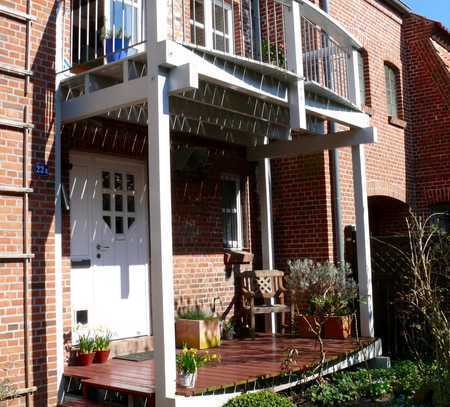 Wunderschön wohnen: Stylisches Speicher-Haus im Herzen von Glückstadt