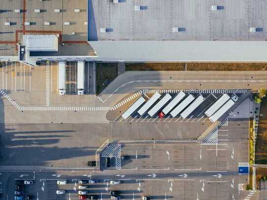 Lagerhallen im Industriegebiet-Ratingen