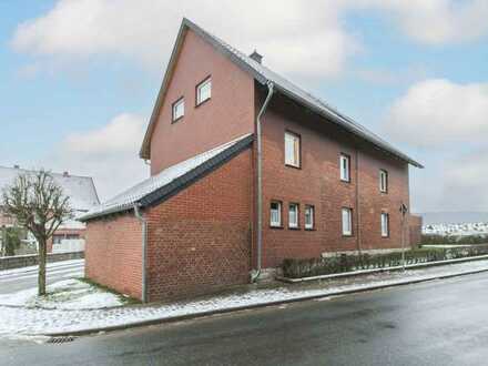 Schönes MFH mit Garten und Garage in familienfreundlicher Lage von Hackenstedt