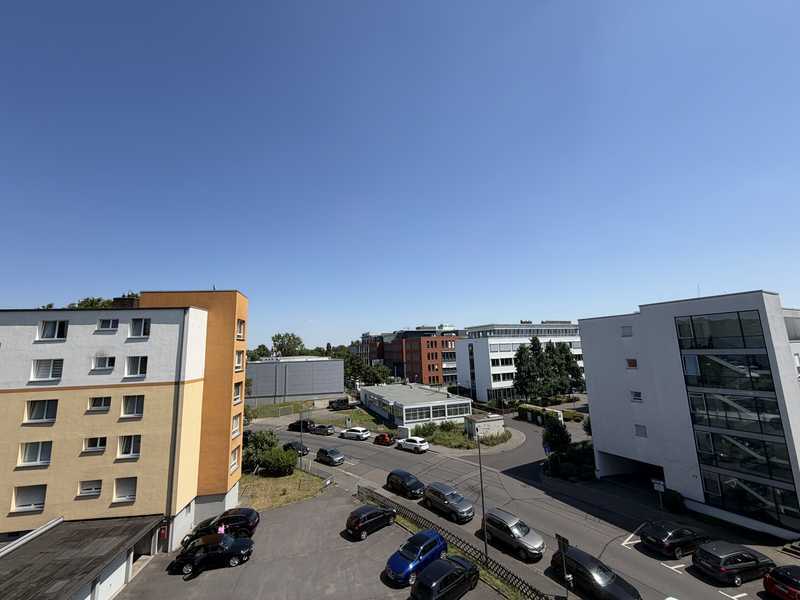                                                              2 Zimmer, K&uuml;che, Bad, Balkon in direkte N&auml;he zum Hafen                                                       in Schierstein (Wiesbaden)