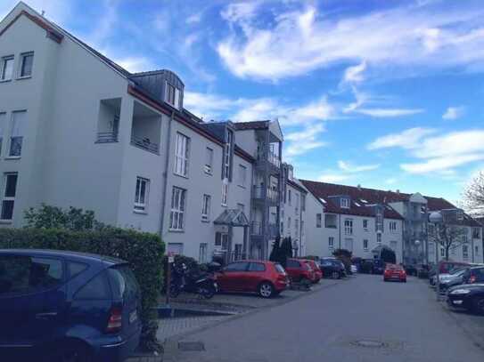 VIEL PLATZ MIT 2 BALKONEN - INKL.TIEFGARAGENSTELLPLATZ