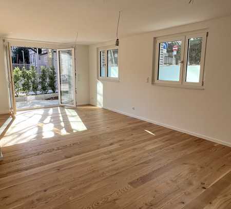 Großzügige 3 Zimmer Wohnung mit eigenem Garten