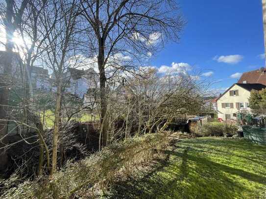 nach Sanierung: 2,5 ZWG mit Einbauküche, Balkon, Garten, Bach in Altbach