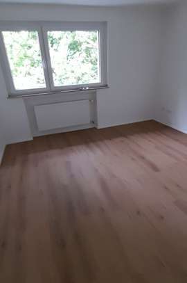 ***Modernisierte 3 Zimmer Wohnung mit Balkon in Duisdorf***