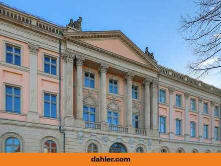 Exklusive Eigentumswohnung mit gehobener Ausstattung in beeindruckendem Denkmal