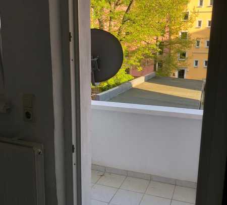 Freundliche 3-Zimmer-Wohnung mit Balkon in Fürth