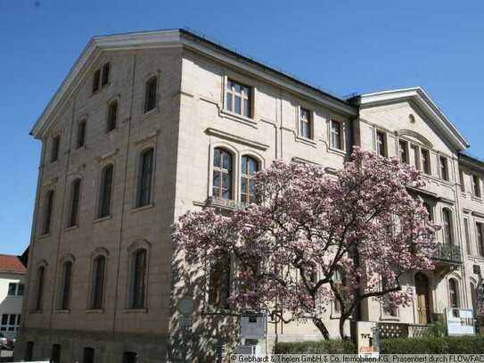 Großzügiges Büro am Stadtpark!