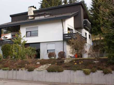 Wohnen in bevorzugter sonniger 2-Raum-Wohnung in 72458 Albstadt Ebingen