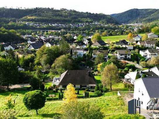 Traumhaftes Grundstück in Fachbach - Panoramablick inklusive!