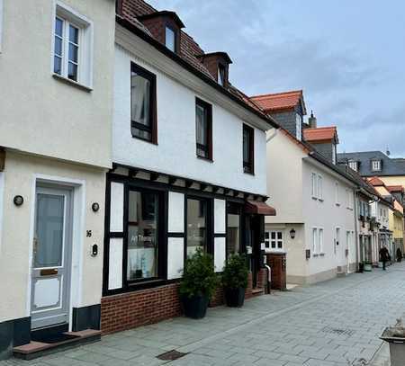 Bad Homburg - in Vorbereitung - Fachwerkhaus - Denkmalschutz in Citylage