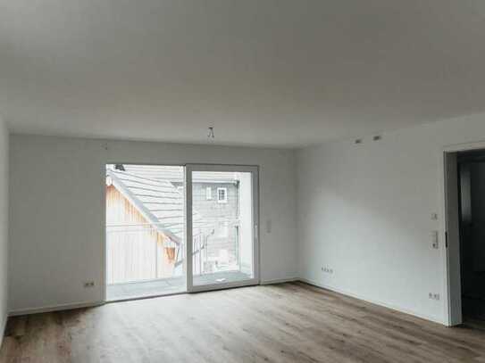 Schöne Erdgeschosswohnung im Neubau mit Einbauküche und Terrasse