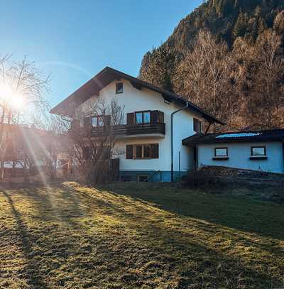 Haus mit Weitblick – Großzügiges Grundstück und atemberaubender Bergblick in Pfronten