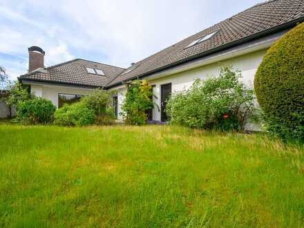 Doppelhausensemble (350m²) mit freier Hälfte (210m²) - Wohnen und eine Mieteinnahme
