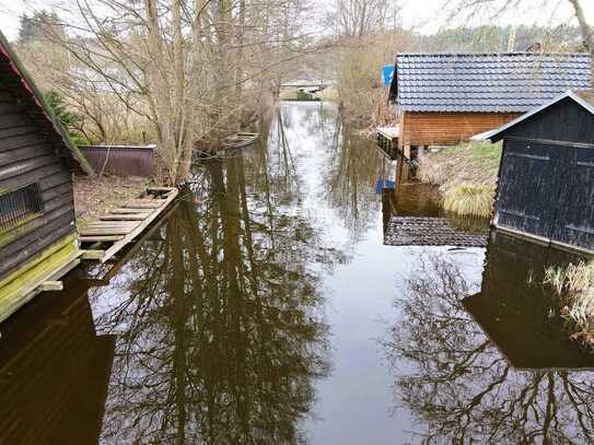 Wochenendgrundstück an der Havel umgeben von Wäldern und Seen