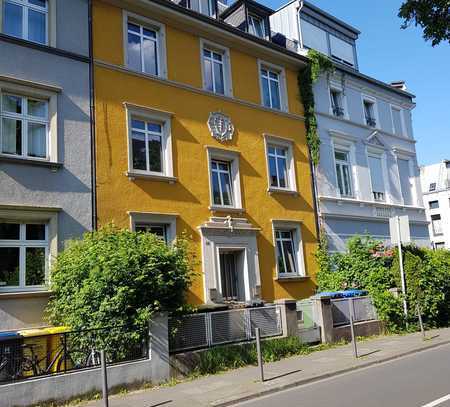 Solide Kapitalanlage - Denkmalgeschützter Altbau in der Nordstadt