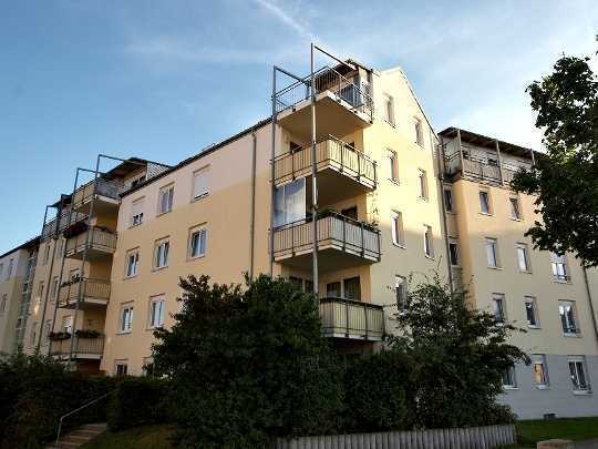 Sonnige 2 Zimmer Wohnung mit Terrasse