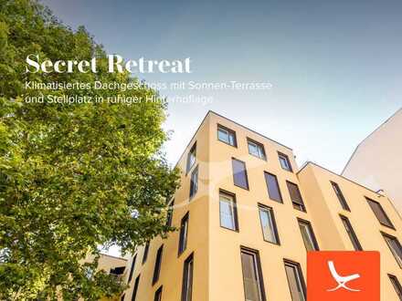 Secret Retreat - Klimatisiertes Dachgeschoss mit Sonnen-Terrasse und Stellplatz in ruhiger Hinterhof