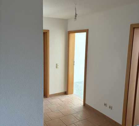 Helle 3-Zimmer-Wohnung mit Balkon in Rielasingen-Worblingen