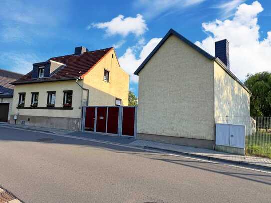 Geräumiges Einfamilienhaus mit Garten, Pool und Nebengelass