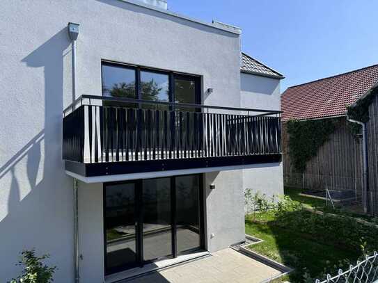 *** ERSTBEZUG - Sofort einziehen und wohlfühlen - 3 ZKB mit sonnigem Süd-Balkon***