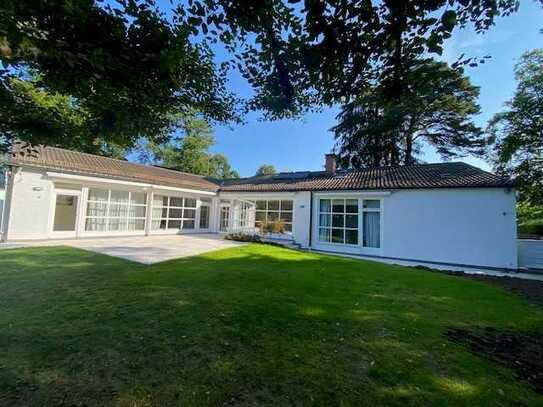 Schöner Bungalow auf Traumgrundstück. Wohnen und arbeiten unter einem Dach in Bestlage Grünwald