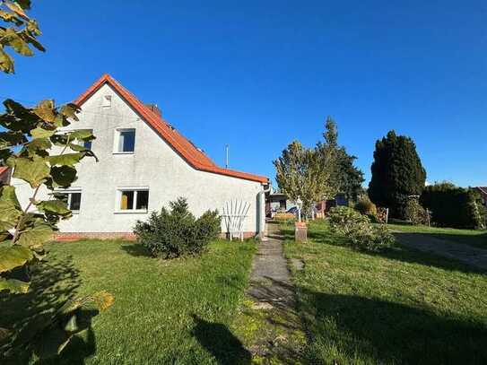 Provisionsfrei - Haus mit großem Garten nähe Neuruppin