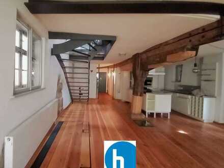 Urbanes wohnen im denkmalgeschützten Stadthaus