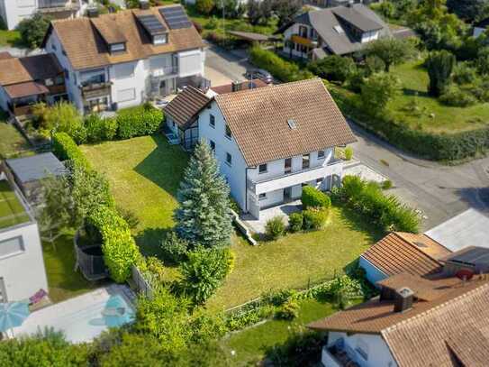 Modernes Haus mit separater Einliegerwohnung und Rheinblick