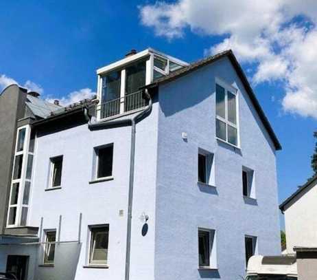 Frankfurt/M., Nieder-Eschbach: Wertige Doppelhaushälfte (1-2 Familienhaus) ruhige Lage, viele Extras