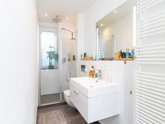 Helles, teilmöbliertes Appartement