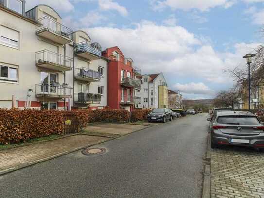 Anlageobjekt: langfristig vermietete 3- Raum- Wohnung mit großer Terrasse in Frankenberg