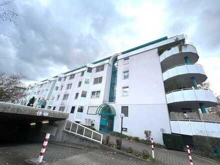 Dachgeschosswohnung in gepflegter Wohnanlage mit Blick über den Nürnberger Norden