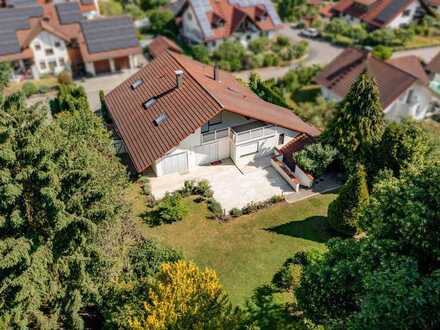 Exklusives Architektenhaus mit idyllischem Garten und Platz für die ganze Familie!