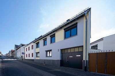 *NEU* DIE GROßE FAMILIE WIRD BEGEISTERT SEIN DENN HIER IST PLATZ FÜR ALLE INKL. EINLIEGERWOHNUNG!