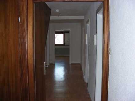 Gepflegte DG-Wohnung mit sechs Zimmern in Radolfzell am Bodensee