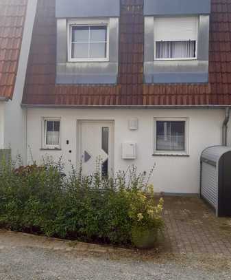 Schönes und gepflegtes Reihenhaus in Friedrichshafen (Fischbach)