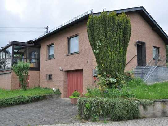 Einfamilienhaus mit Gartenhaus Nähe Nürburgring