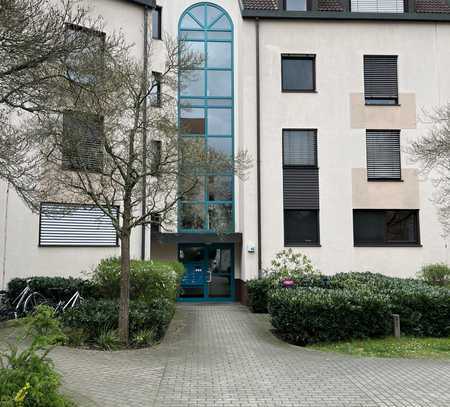Erstbezug nach Sanierung mit Einbauküche: exklusive 2,5-Zimmer-Wohnung in Nürnberg