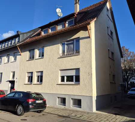 Stilvolle 3-Raum-DG-Wohnung plus Dachstock in Stuttgart