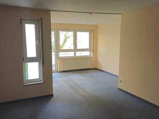 2-Zimmer Wohnung mit Balkon