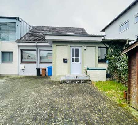 HAUSLIEBE IMMOBILIEN - Rohdiamant mit Loftcharakter- Reihenendhaus in zentraler Lage! (Erbpacht)