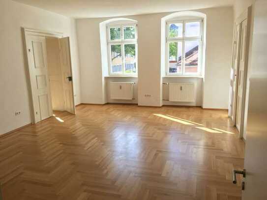 Helle 4-Zimmer-Wohnung mit herrlichem Altstadtflair im stadtnahen Berggebiet