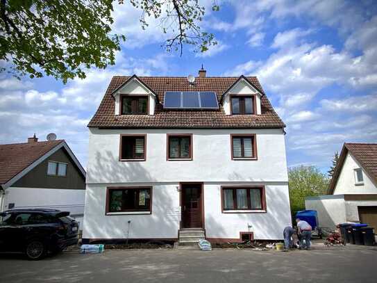 Ansprechende 3,5-Zimmer-Wohnung mit gehobener Innenausstattung mit Balkon und EBK in Brettheim