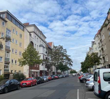 - Nähe Nordufer/ Mehrfamilienhaus mit Erweiterungspotenzial-