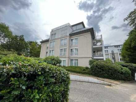 Lichtdurchflutete Maisonettewohnung mit Balkon!